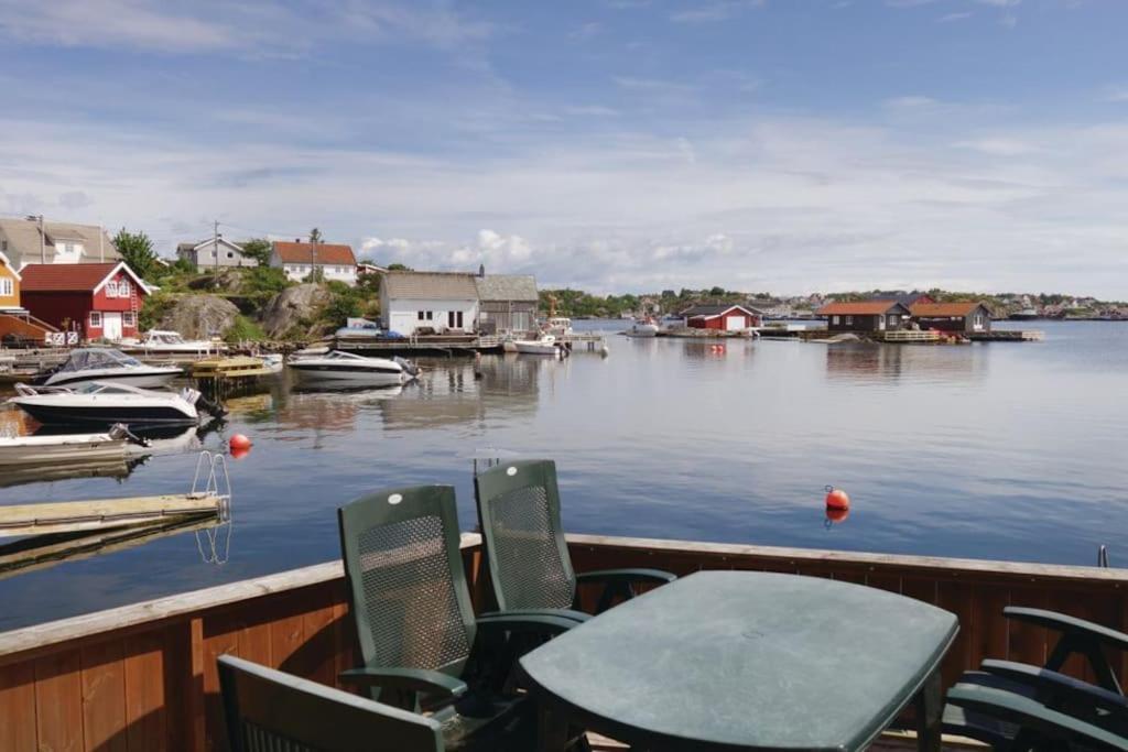 Ferie Pa Bryggekanten I Kristiansand, Flekkeroy Exterior photo