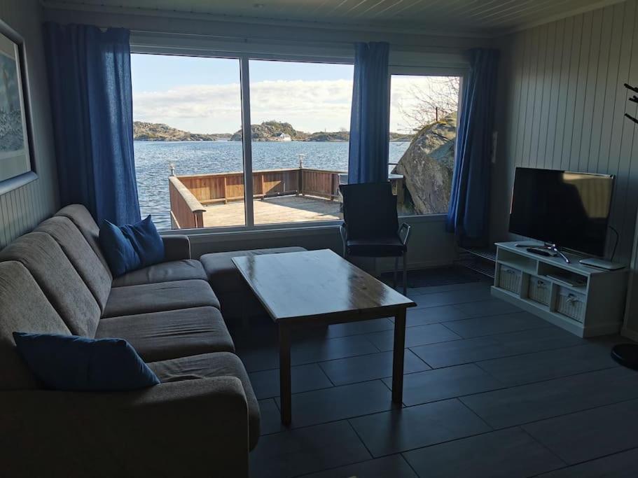 Ferie Pa Bryggekanten I Kristiansand, Flekkeroy Exterior photo